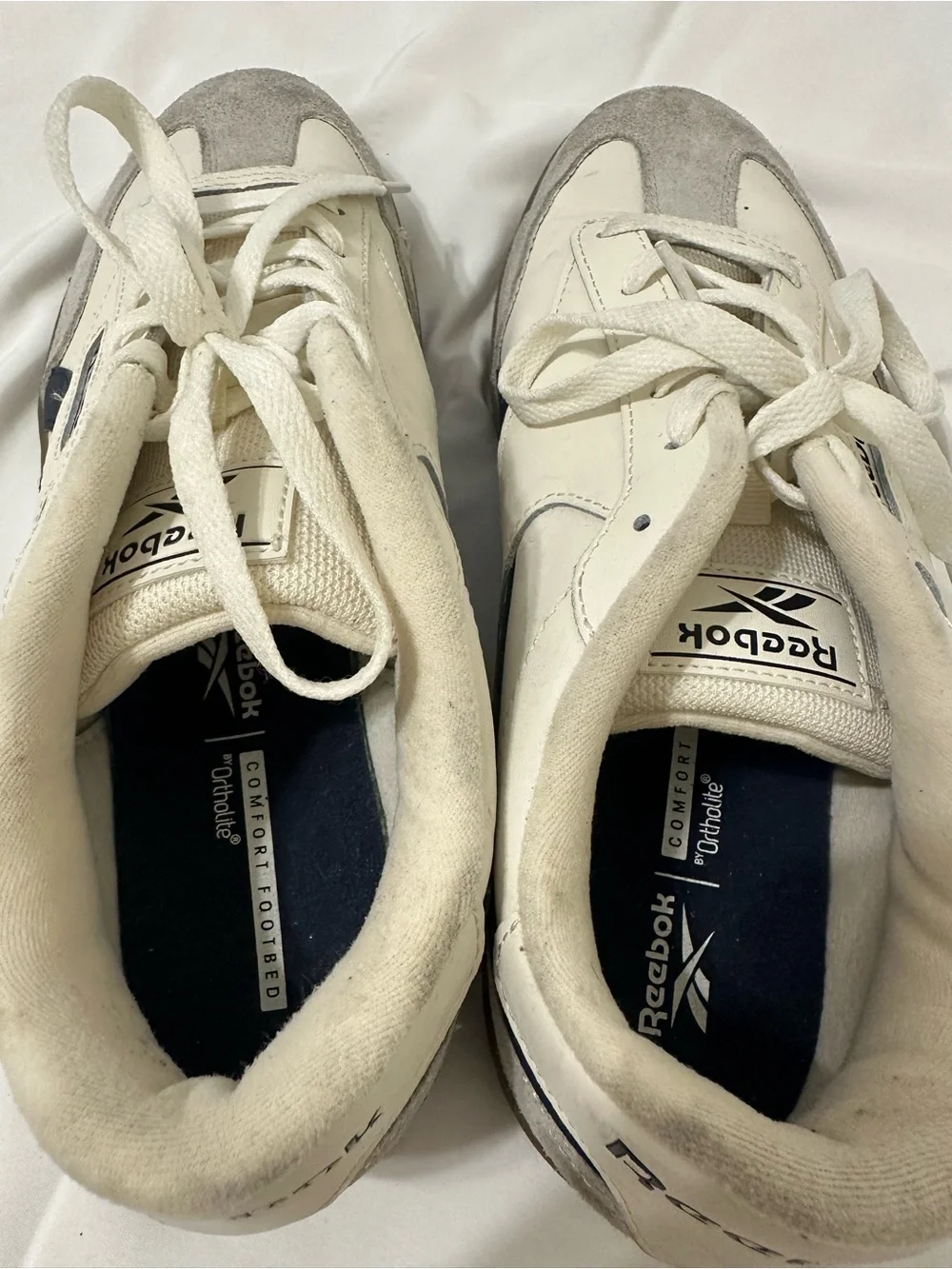 Reebok classic low